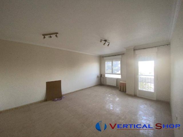 Piso en Venta en Caudete