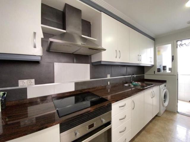 Piso en venta en Caudete, Avenida Juan Carlos I