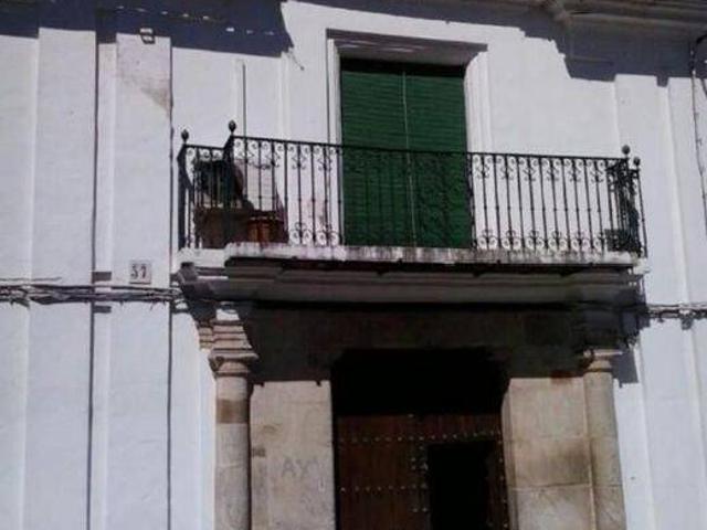 Piso en Venta en Cazalla de la Sierra