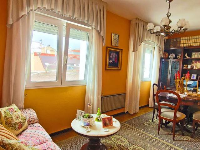 Piso en Venta en Ceares