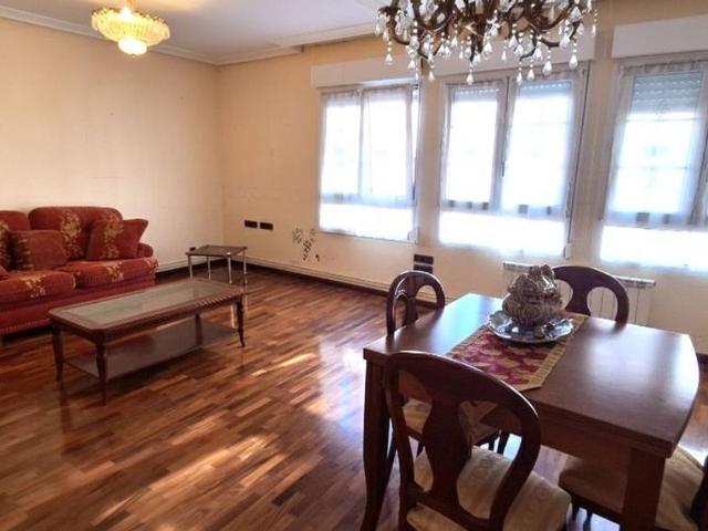 Piso en Venta en Ceares