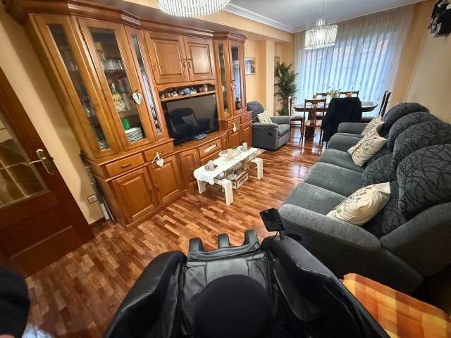 Piso en Venta en Ceares