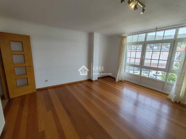 Piso en Venta en Cee