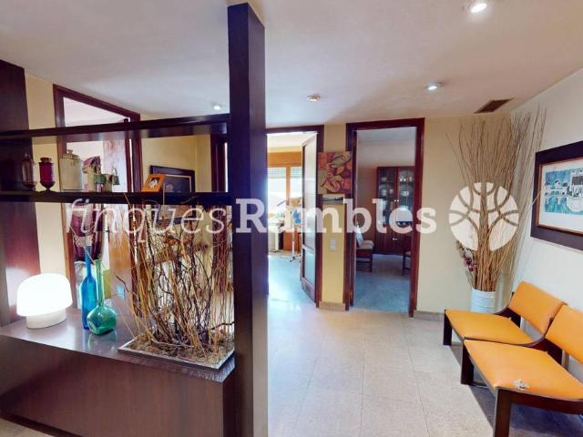 Piso en Venta en Centre