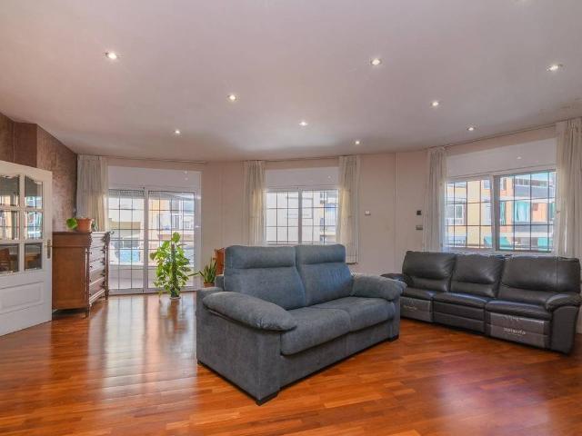 Piso en Venta en Centre