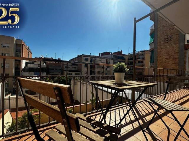 Piso en Venta en Centre Eixample – Can Llobet