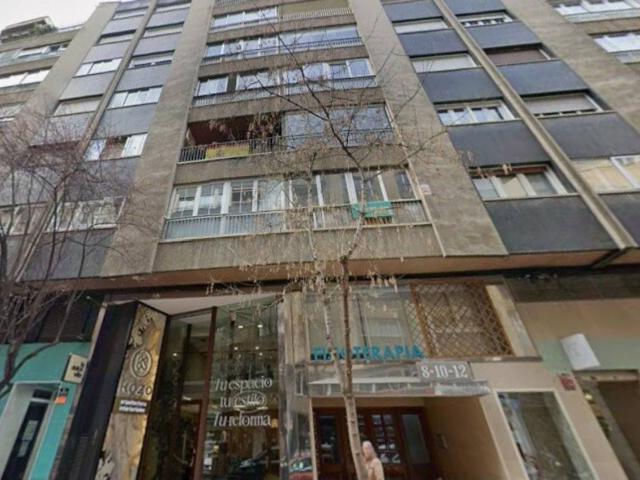 Piso en venta en Centro 50008