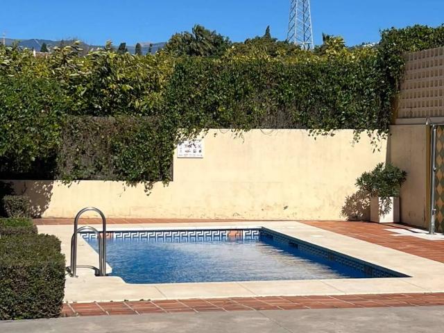 Piso en Venta en Algarrobo Costa