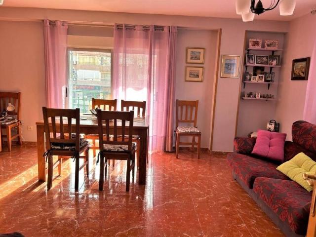 Piso en Venta en Centro Urbano