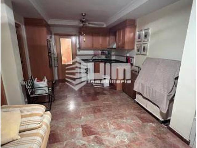 Piso en Venta en Avenida de Abril 9 de Octubre