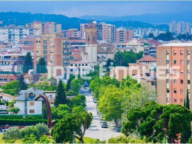 Piso en Venta en Cerdanyola del Vallès