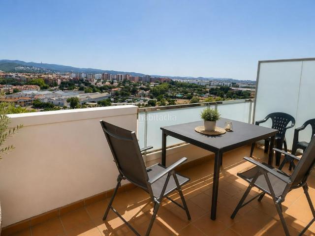 Piso en venta en Cerdanyola del Vallès, Catalunya Fontetes. Pisos Cerdanyola del.
