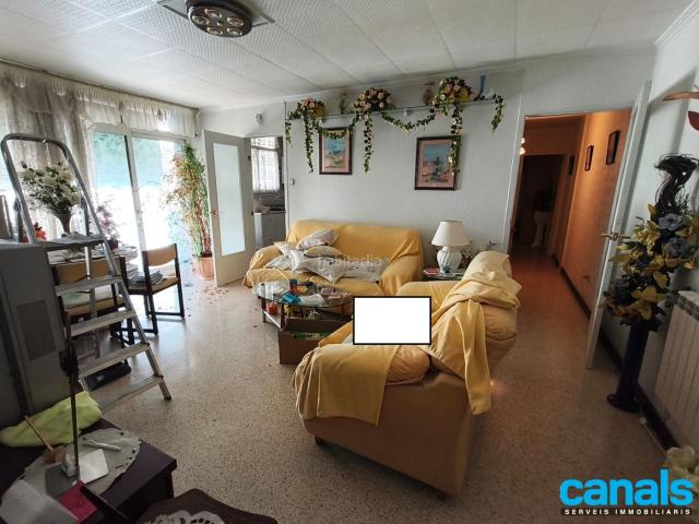 Piso en venta en Cerdanyola del Vallès, Centre Cordelles. PISO EN SERRAPERA CON PARKING OPCIONAL. Pisos Cerdanyola del.