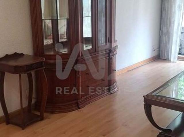 Piso en venta en Cerdanyola del Vallès, de 105 m² 4 habitaciones por 320.000