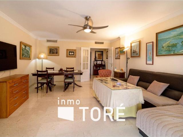 Piso en Venta en Cerrado de Calderón Hacienda Paredes