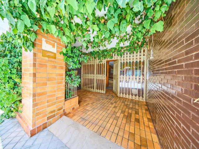Piso en Venta en Cervantes