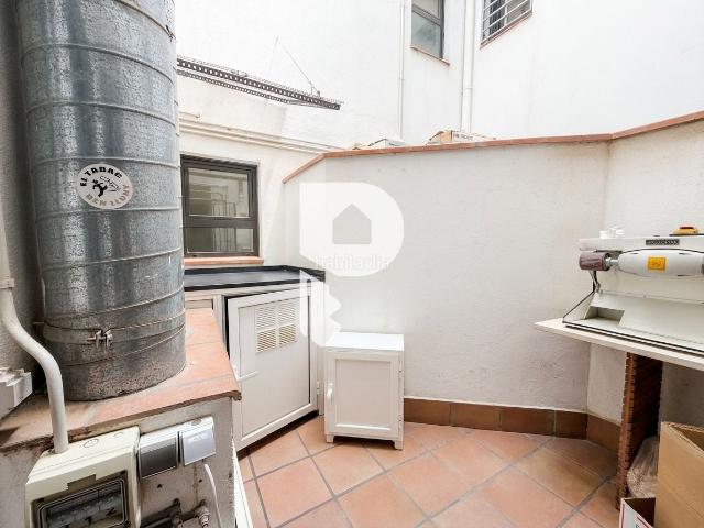 Piso en venta en Cervelló. PISO CON ASCENSOR Y BALCÓN EN EL CENTRO. Pisos.