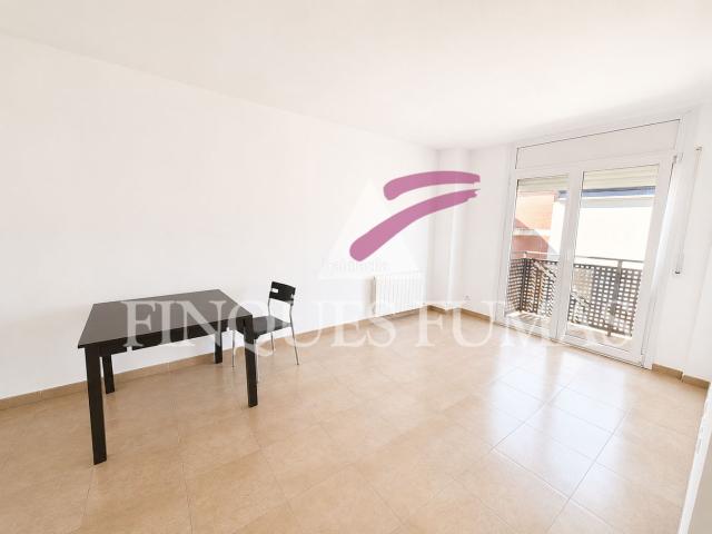 Piso en venta en Cervera. oportunidad. Pisos.