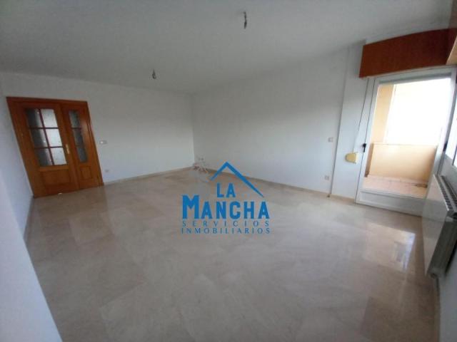 Piso en venta en Chinchilla de Monte Aragón, Castilla la mancha