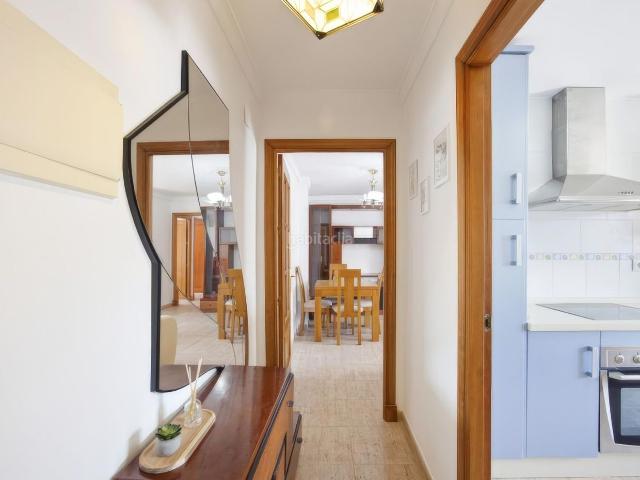 Piso en venta en Chiclana de la Frontera, Núcleo urbano. Piso reformado y listo para entrar a vivir en Urbanización Las Marismas. Pisos Chiclana de la.
