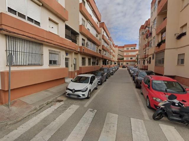 Piso en venta en Chiclana de la Frontera Cádiz. Sin posesión No visitable