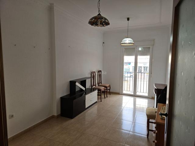 Piso en venta en Chiclana de la Frontera, La Banda Campo de Fútbol. Piso Cerca del Centro con garaje. Pisos Chiclana de la.