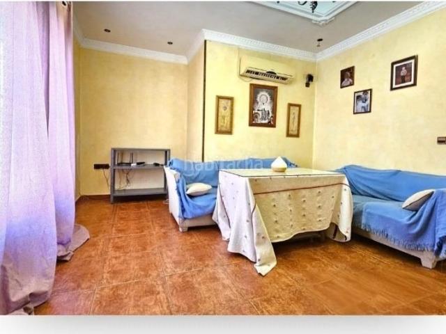 Piso en venta en Chipiona, Centro. La amplitud que tu familia necesita. Pisos.