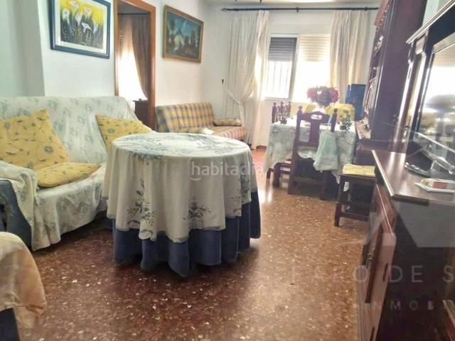 Piso en venta en Chipiona, Centro. Piso en planta baja de 3 dormitorios. Pisos.