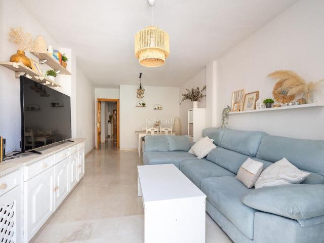 Piso en venta en Churriana de la Vega, Parque de San Roque. ? SE VENDE PISO con cochera cerrada en Churriana de la Vega Comodidad, ubicación y calidad de vida. Pisos Churriana de la.