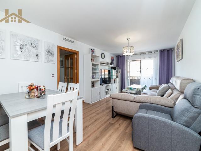 Piso en venta en Ciempozuelos, Los Cestos Belén Las Eras. EN VENTA: PISO DE 3 DORMITORIOS CON TERRAZA, ASCENSOR Y PISCINA COMUNITARIA. Pisos.