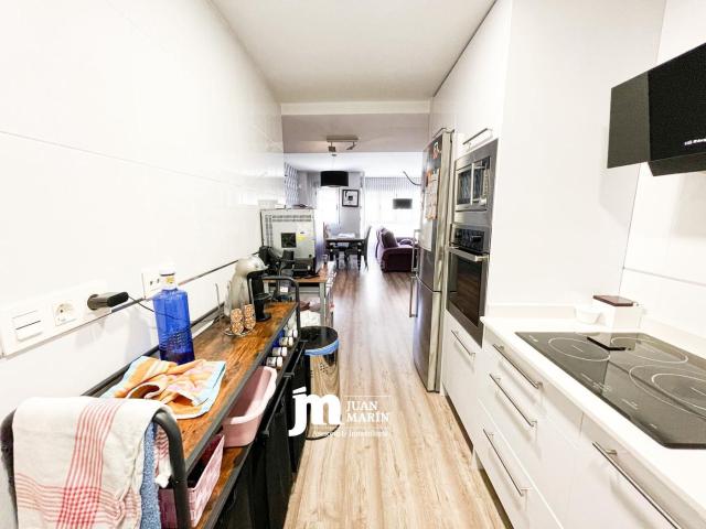 Piso en venta en Cieza. ¡NUEVA A LA VENTA! Magnífica vivienda totalmente reformada. Pisos.