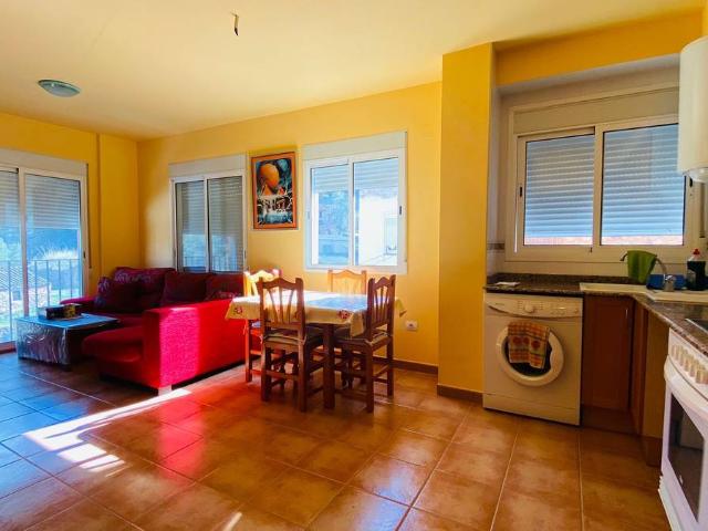 Piso en Venta en Cirat