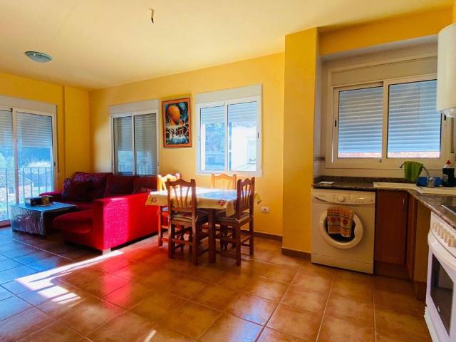 Piso en Venta en Cirat
