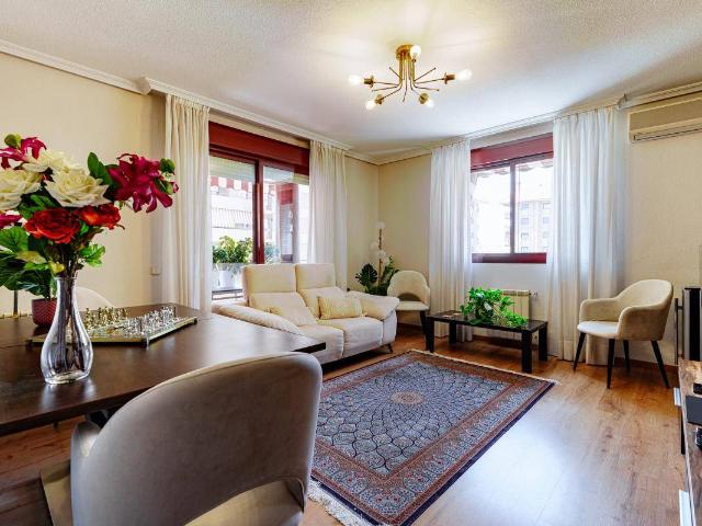 Piso en Venta en Ciudad 10
