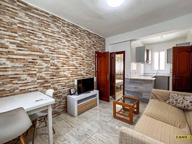 Piso en Venta en Ciudad Jardín Tagarete El Zapillo