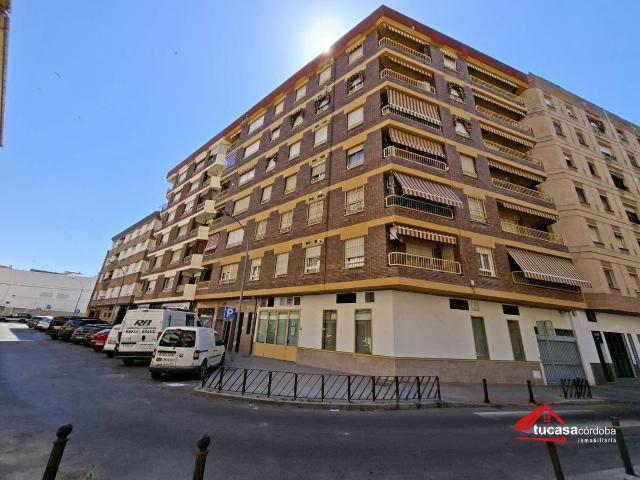 Piso en Venta en Ciudad Jardín Zoco