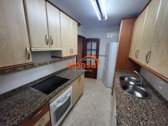Piso en Venta en Ciudad Jardín Zoco