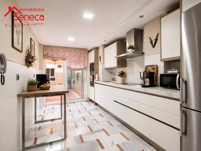 Piso en Venta en Ciudad Jardín Zoco