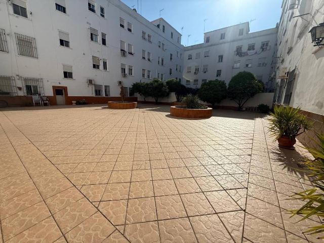 Piso en Venta en Ciudad Jardín Zoco