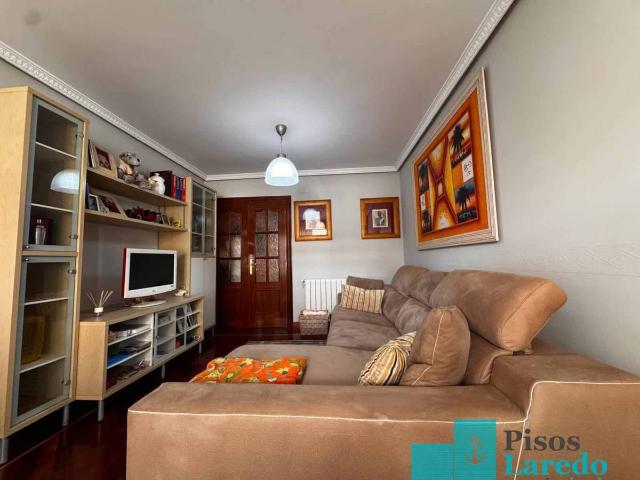 Piso en Venta en Colindres