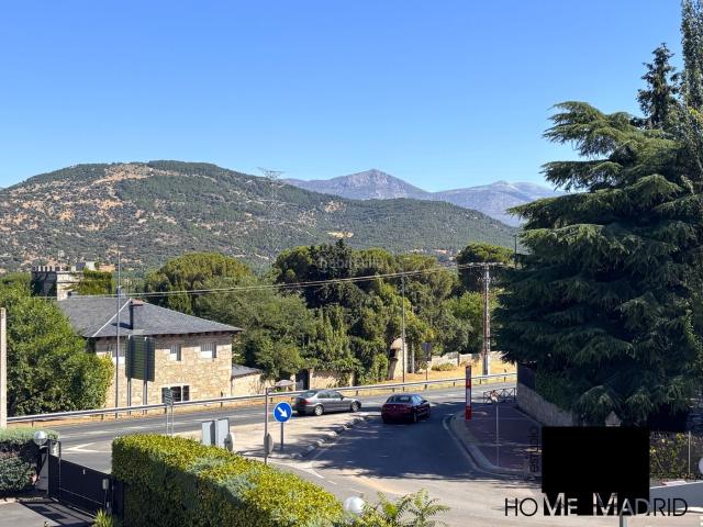 Piso en venta en Collado Villalba, Villalba Pueblo. ESTUDIO HOME MADRID OFRECE piso de 87 m² en la urbanización Casablanca de Collado Villalba. Pisos Collado.