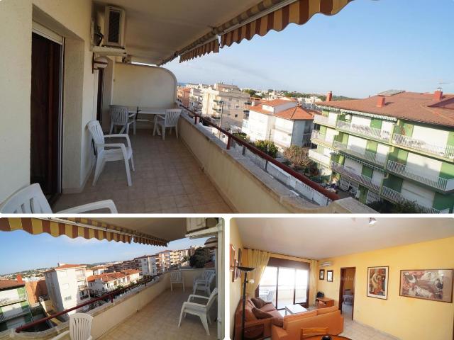 Piso en venta en Coma ruga, Coma ruga Platja Costa Dorada. Amplio piso con vistas al mar en pleno centro de ComaRuga. Pisos.