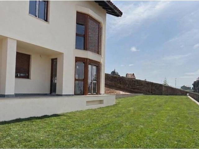 Piso en Venta en Comillas Cantabria