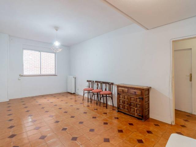 Piso en Venta en Comillas