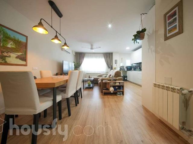 Piso en Venta en Comillas