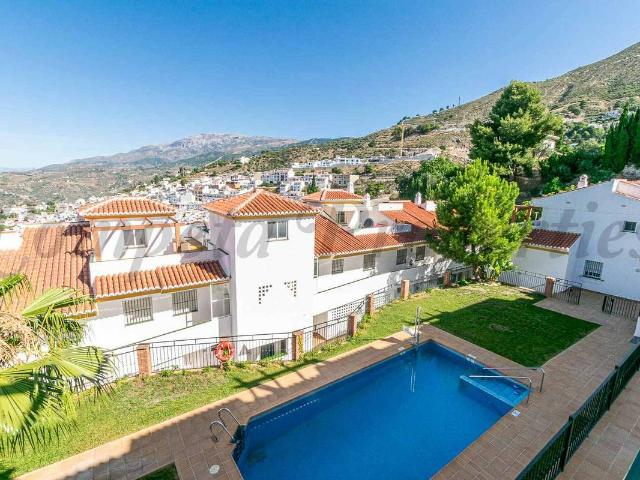 Piso en Venta en Cómpeta
