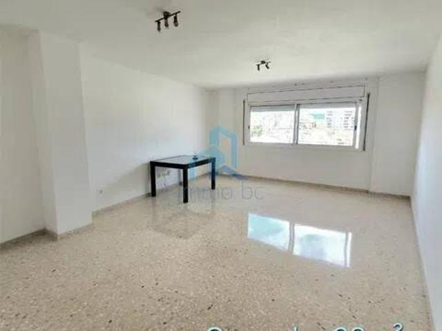 Piso en Venta en Constantí