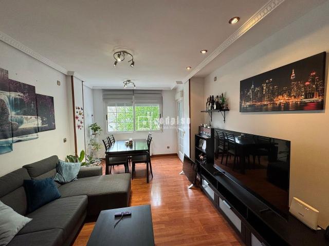 Piso en venta en Coslada, Ciudad 70. Tu nuevo hogar te espera en Ciudad 70!. Pisos.