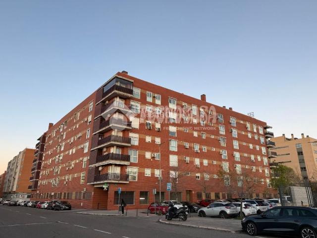 Piso en venta en Coslada, El Puerto. Piso en venta en Coslada. Pisos.