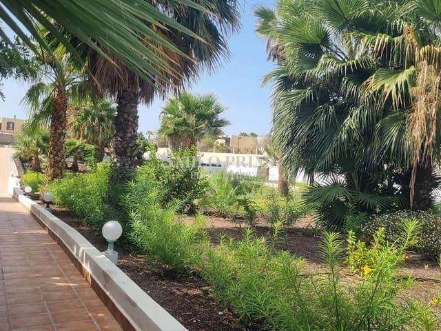 Piso en venta en Costa del Silencio, Tenerife